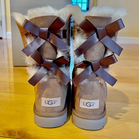 NWT Brand new UGG Bailey Bow II - Picture 11 of 13
